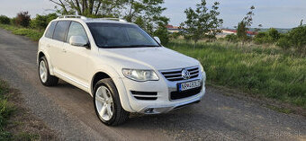 VW Touareg 3.0 TDI INDIVIDUAL 176 kW