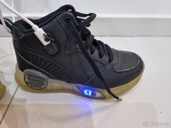 Predám nabíjateľné Skechers