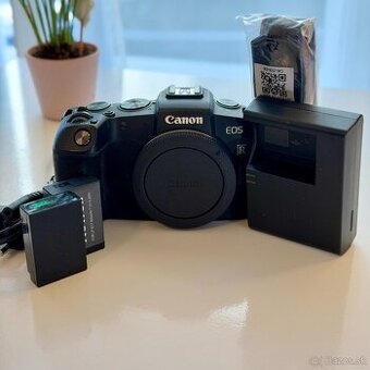 Canon RP + příslušentví