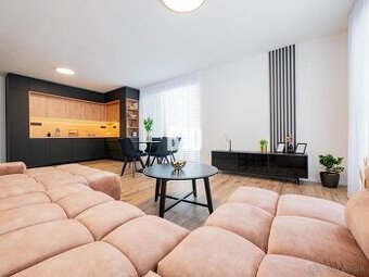 4 izb. byt (107 m2 + pozemok), 2x parking / Nitra, NOVOSTAVB