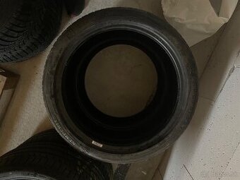 215/40r17