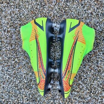 Nike Mercurial Superfly 8 Academy