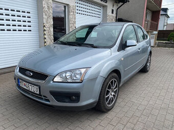 Ford Focus 2.0 Benzin
