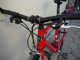 Dámsky cestný bicykel