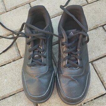Adidas tenisky