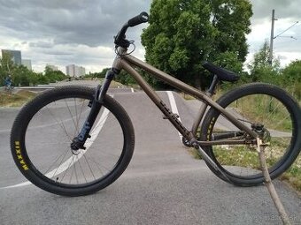 NS BIKES Dirt Movement 3