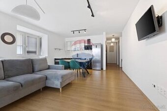 PRENÁJOM : 3 izb byt 64 m2, čiastočne zariadený, novostavba,