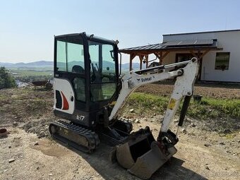 Minibager bobcat e17