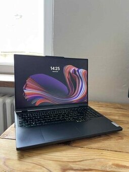 Herný notebook Lenovo Legion Pro 5 (16IRX8, 2023)
