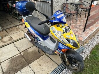 Predám skúter Honda X8RS 2t