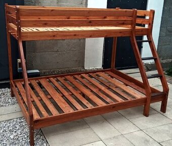 masivna poschodova postel spodok - 140x200cm a vrch 90x200cm