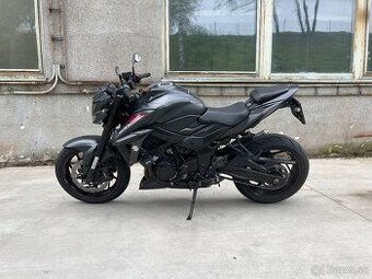 Suzuki GSX S 750