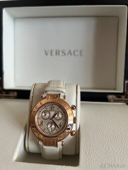 Dámske luxusné hodinky Versace Reve Chronograph