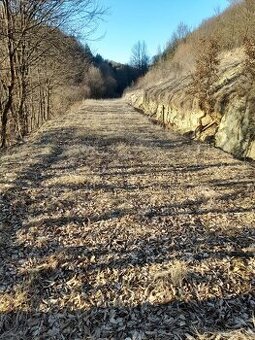 Pekný pozemok na stavbu RD obec Môlča
