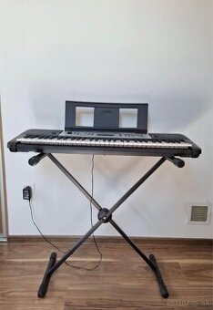 Piano Yamaha YPT-255
