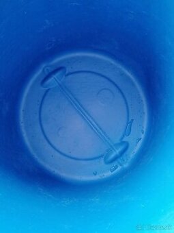 Plastové sudy nádoby na vodu,obilie,kvas