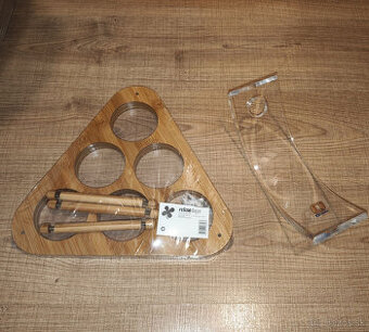 Nové stojany na víno - cena za obidva