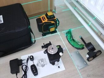 16-liniovy krížový samonivelačný laser