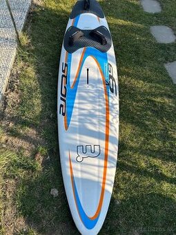 Predám windsurfingu plavak značky Mistral