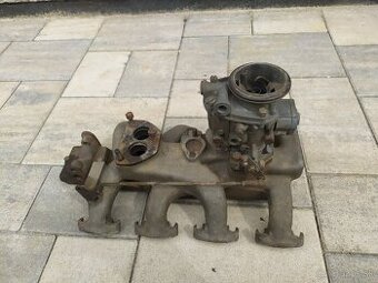 Sacie potrubie a karburátor Tatra 603