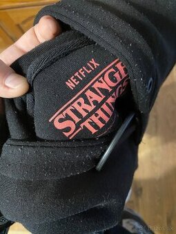 mikina Stranger things
