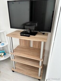 TV pannasonic s regalom