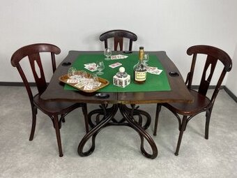 Výklopný kartový stolík Thonet