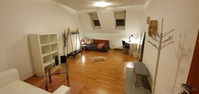 Amnis Student House-Studio34-iba pre 1-študentku-OBSADENÉ