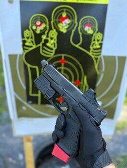 Glock 19 gen.5 MOS + závit