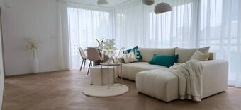 JEDINE U NÁS  BÝVAJ PRVÝ v 2i byte, NADSTAVBA, BALKÓN,Par