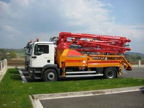 HALOVÉ ČERPADLO BETONU KCP24ZX-15024