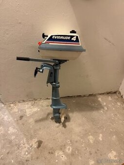 ZÁVESNÝ LODNÝ MOTOR EVINRUDE 4HP