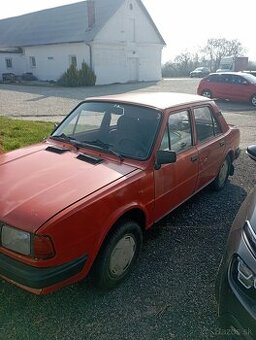 Predám Škoda 120 ,5 rýchlostná.