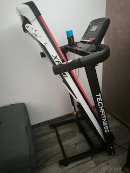 Bežecký pás Techfitness