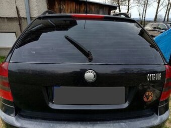 Kufrové dvere Škoda Octavia 2 Combi