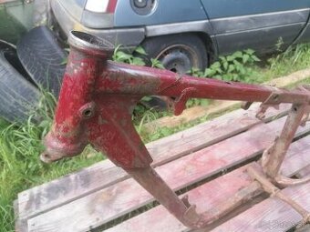 Rám na Jawa 250/ 350 perák