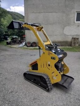 Mini nakladac zdvih 250kg benzin