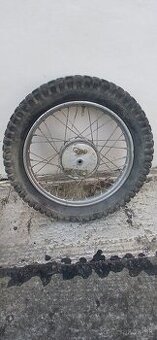 Zadné koleso Jawa