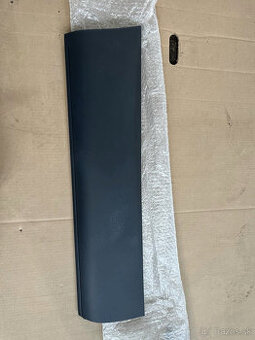 LISTA DVERI VONKAJSIA Q7 4L0853970D - 1