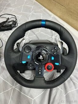 Predám Logitech G29 volant – PlayStation edícia + radiaca pá