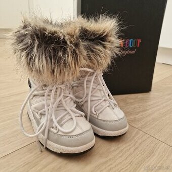 Dievčenské MOON BOOT