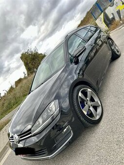 VW Golf 7 1.6 TDi DSG Highline
