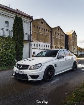 Mercedes Benz C63