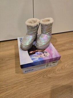 detské dievčenské čižmy č.28