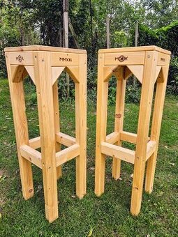 Drevené barové stoličky - 1