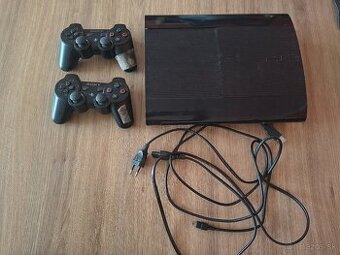 Predám PS3 + 2 ovládače