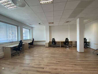 Atraktívne kancelárske priestory - 93 m2 pri Auparku
