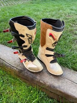 Motokrosové čižmy