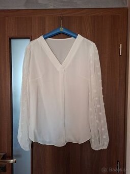 Biela dámska blúzka