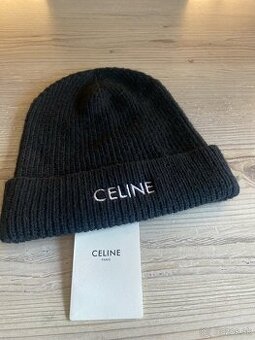 celine.    čiapka